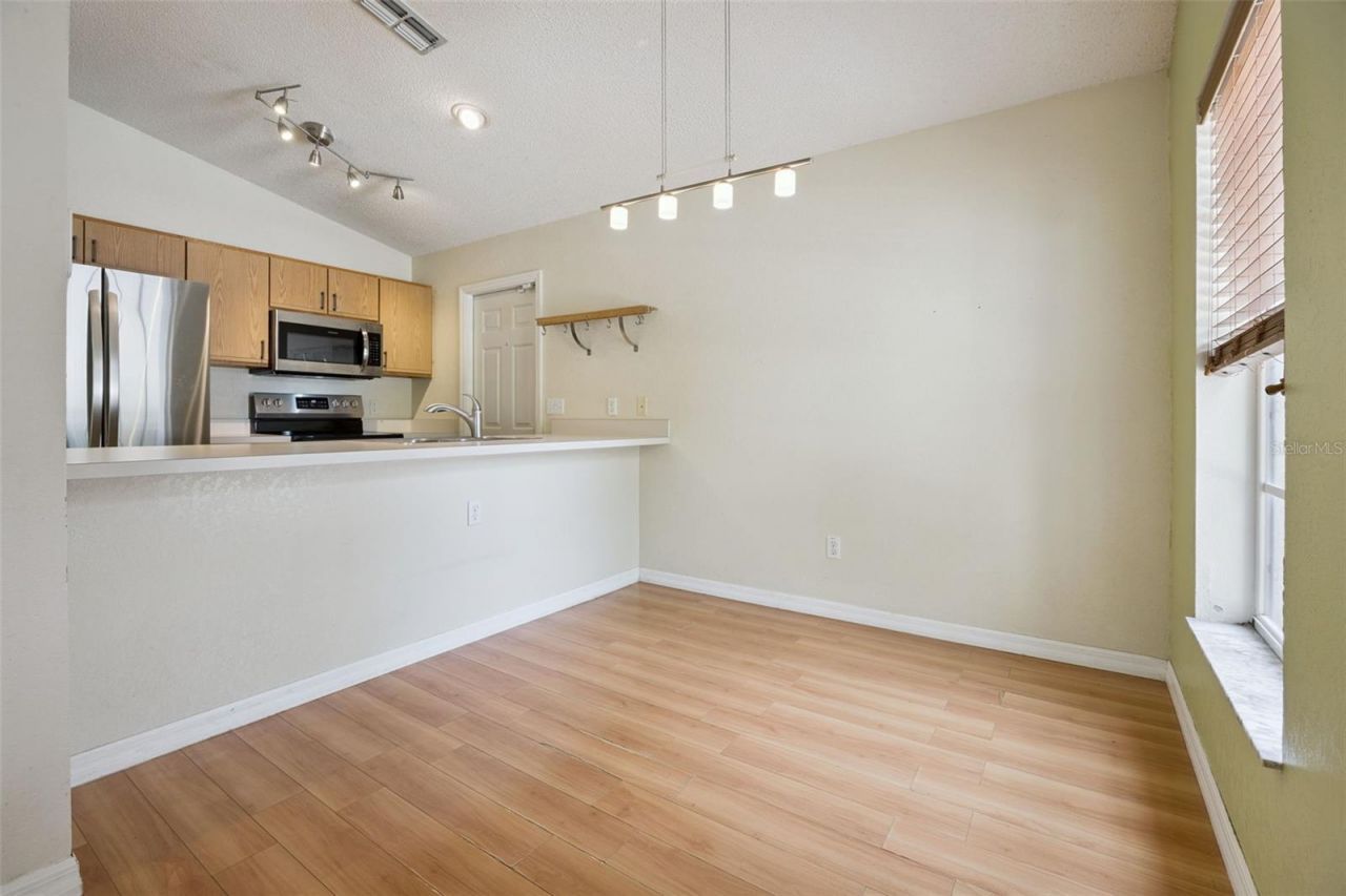 124 Diamond Ridge Boulevard, Auburndale, FL 33823 Photo