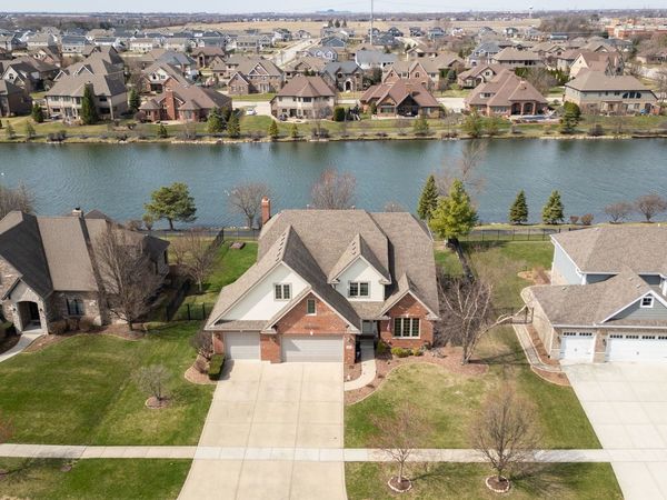 2067 Edgeview Drive , New Lenox, IL 60451