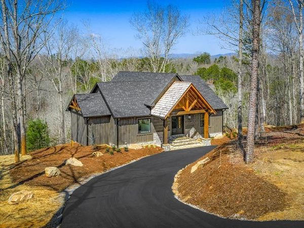 698 Oak Ridge Way, Ellijay, GA 30536