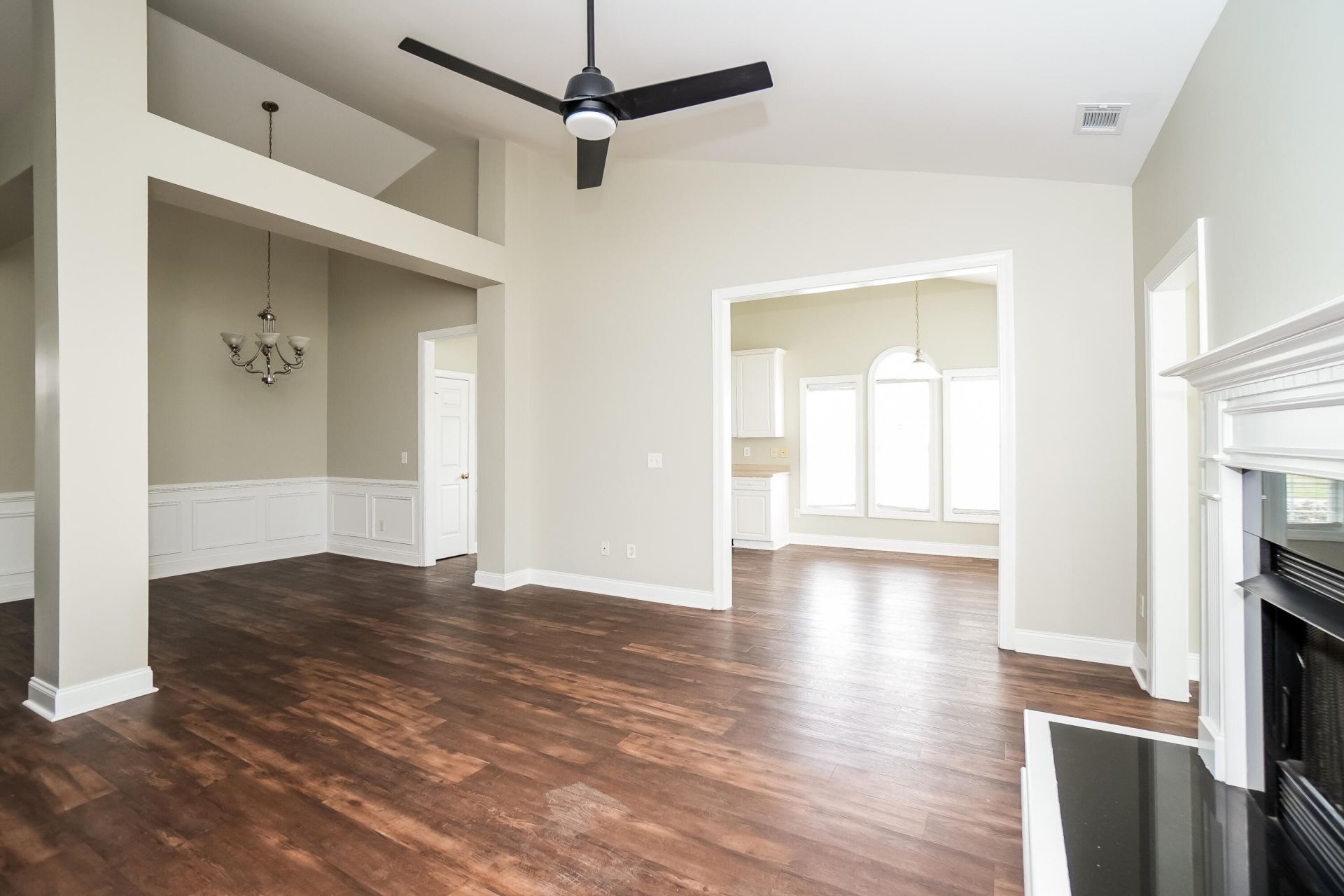 4901 Pineridge Road Photo 12