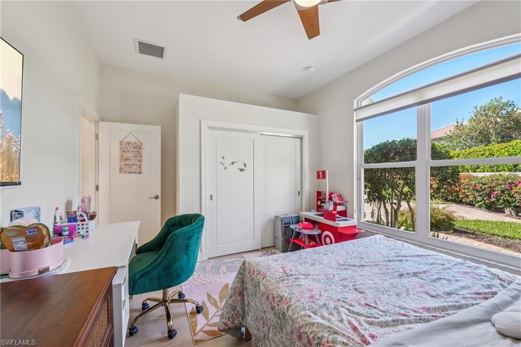 199 Vista Ln, Naples, FL 34119 Photo