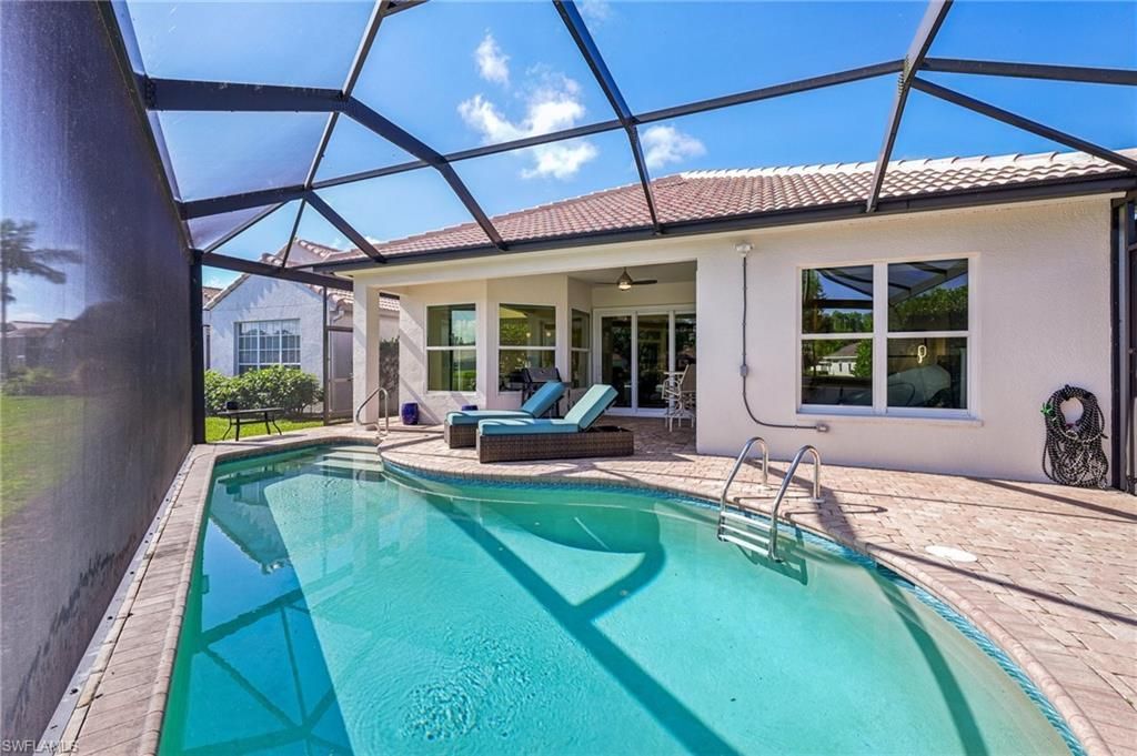 199 Vista Ln, Naples, FL 34119 Photo
