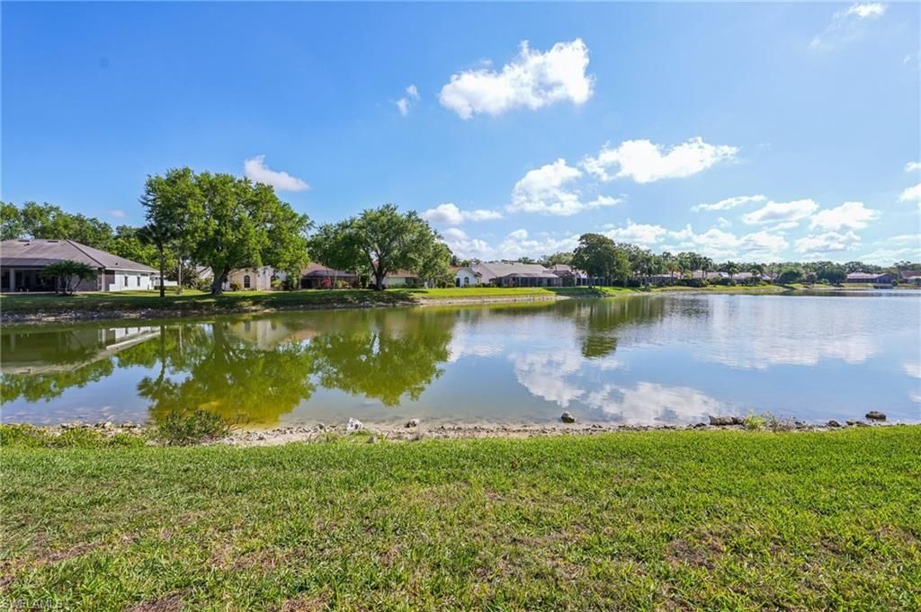 199 Vista Ln, Naples, FL 34119 Photo