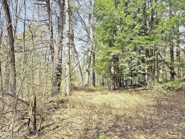 622 Luzerne Road, Queensbury, NY 12804