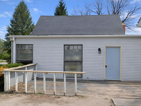 5016 Highway 92, Prole, IA 50229