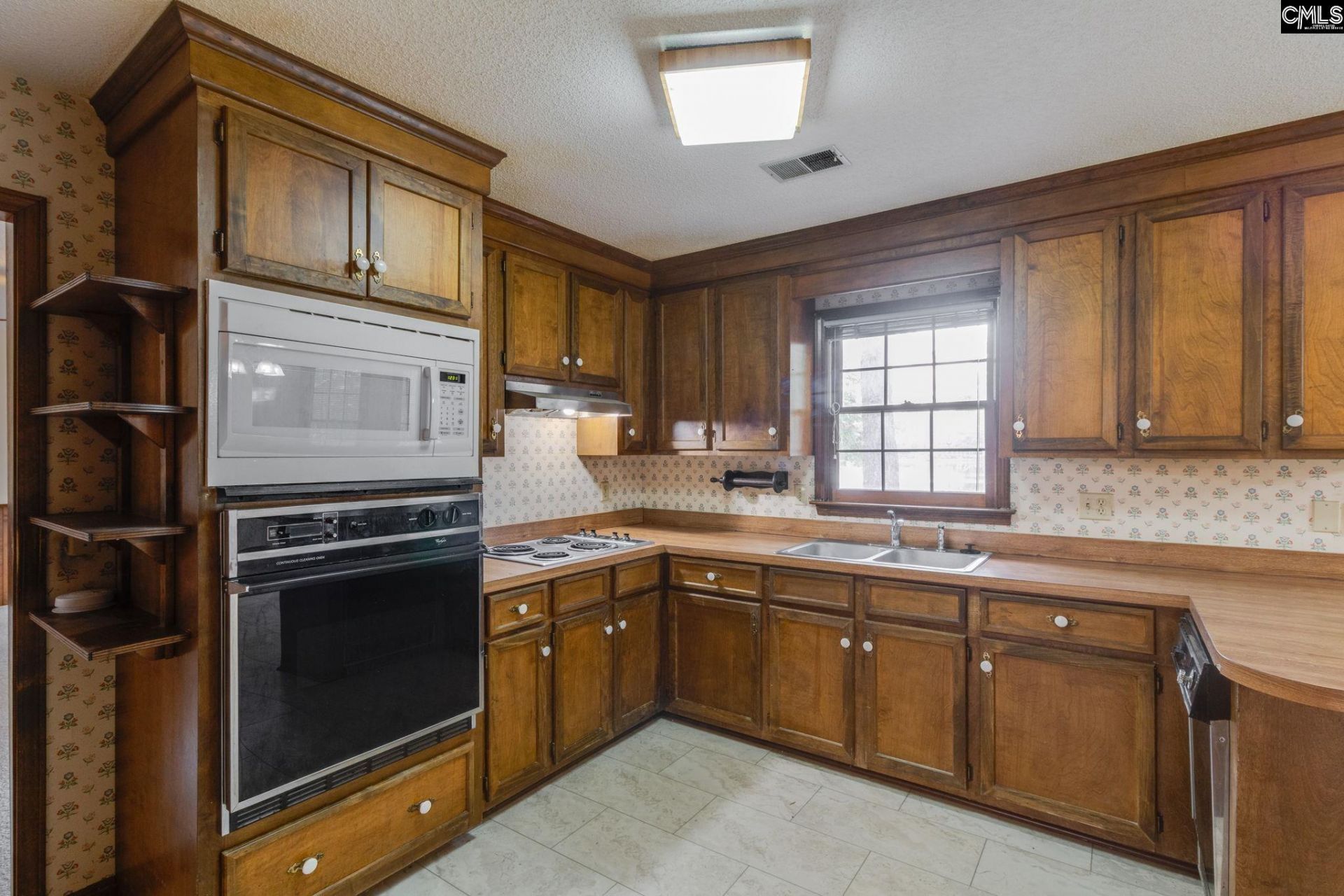 132 Greengate Drive  Photo 18