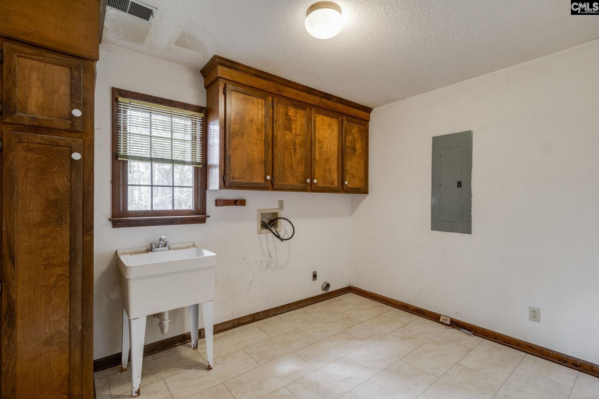 132 Greengate Drive  Photo 33