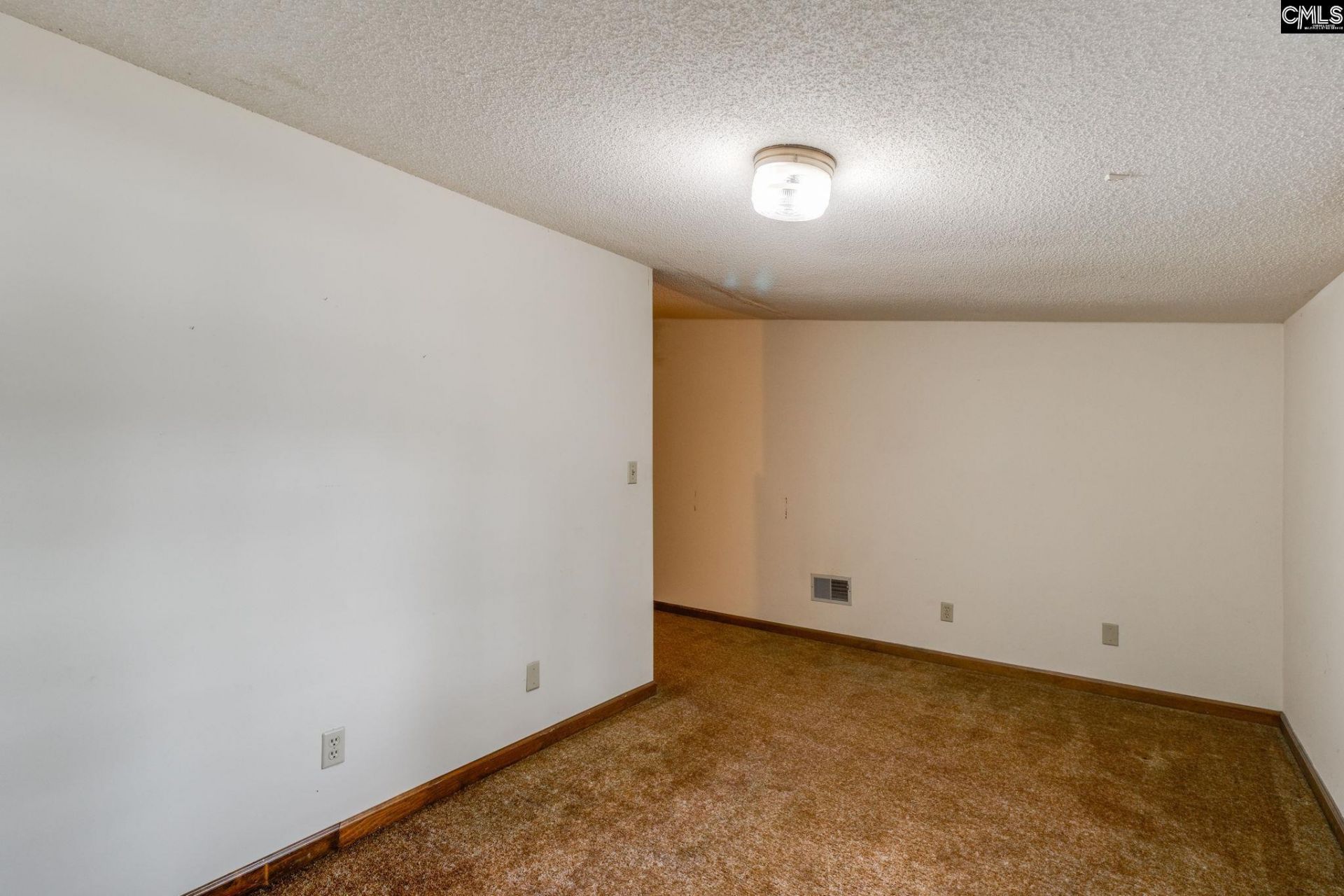 132 Greengate Drive  Photo 36