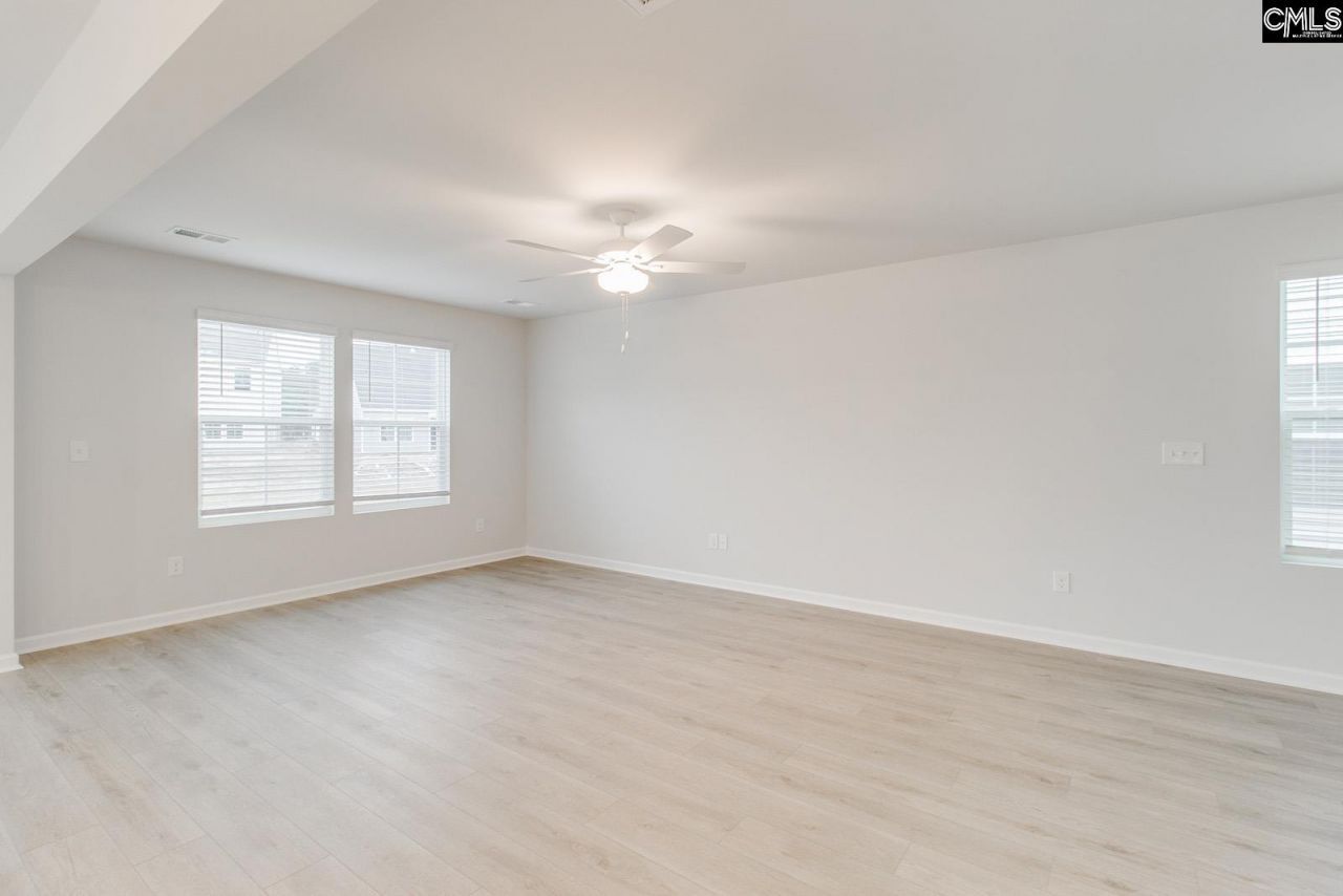 3946 Golden Crane Pass  Photo 5