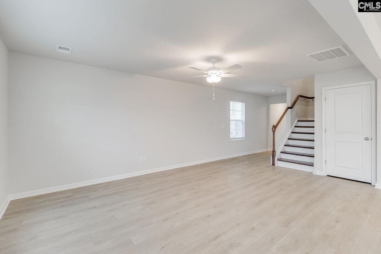 3946 Golden Crane Pass  Photo 6