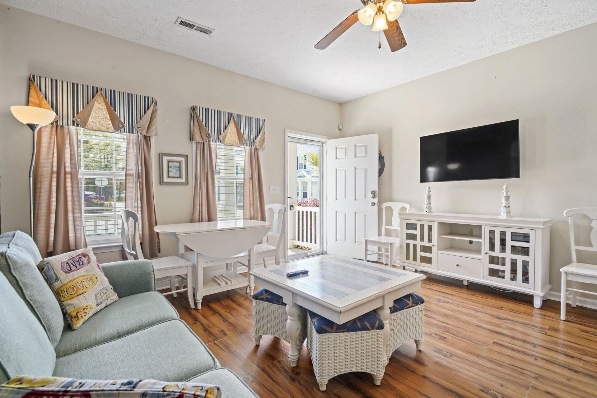 378 Snorkel Way Photo 11