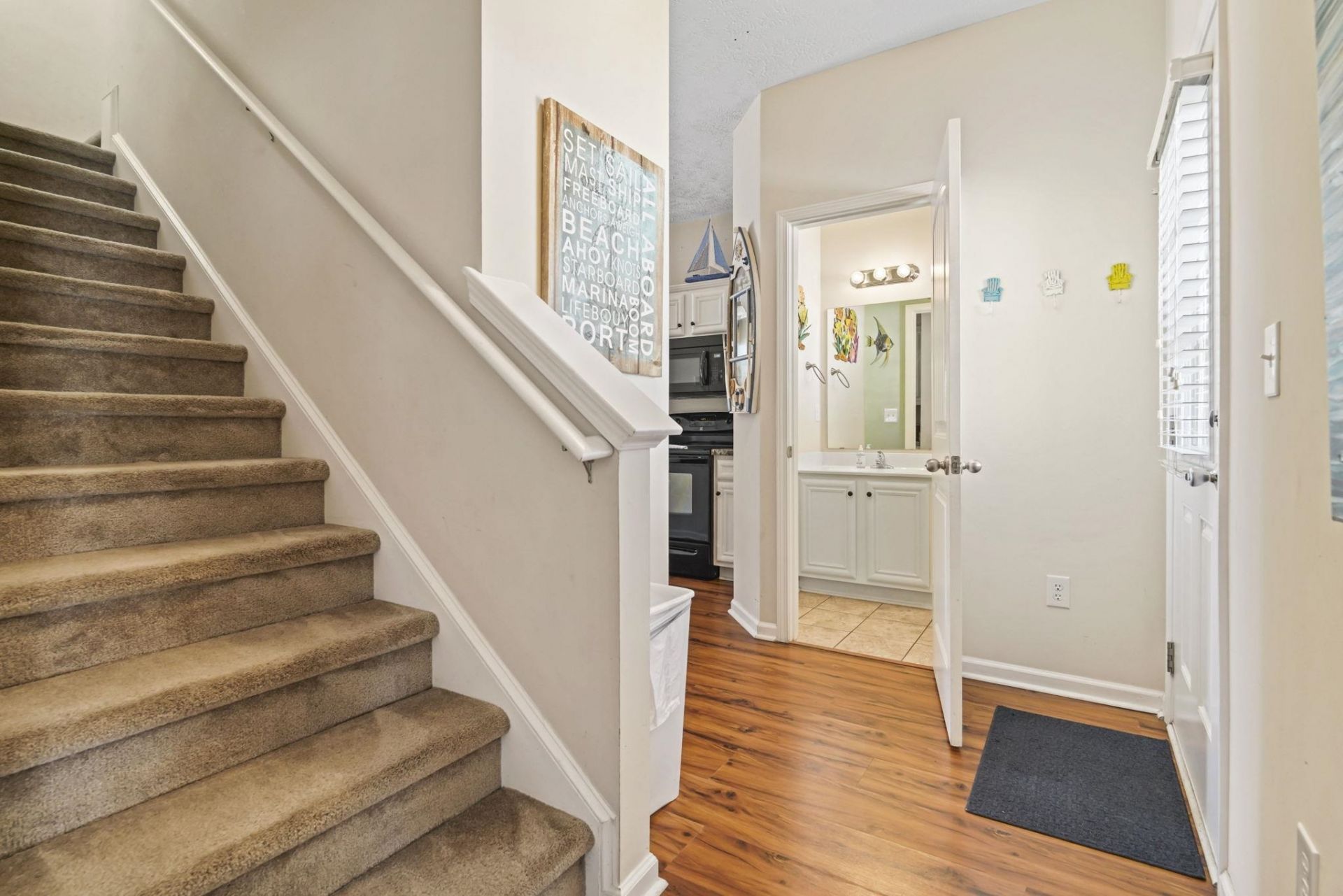 378 Snorkel Way Photo 23