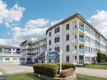 217 BEACH AVENUE, Unit 207, CAPE MAY, NJ 08204