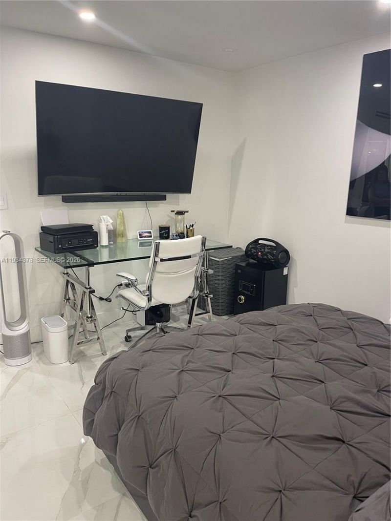 926 Michigan Ave , Unit 3, Miami Beach, FL 33139 Photo