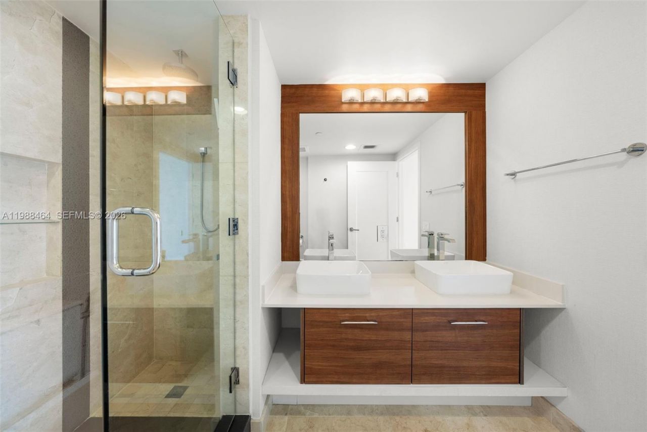 601 NE 27th St , Unit 1507, Miami, FL 33137 Photo