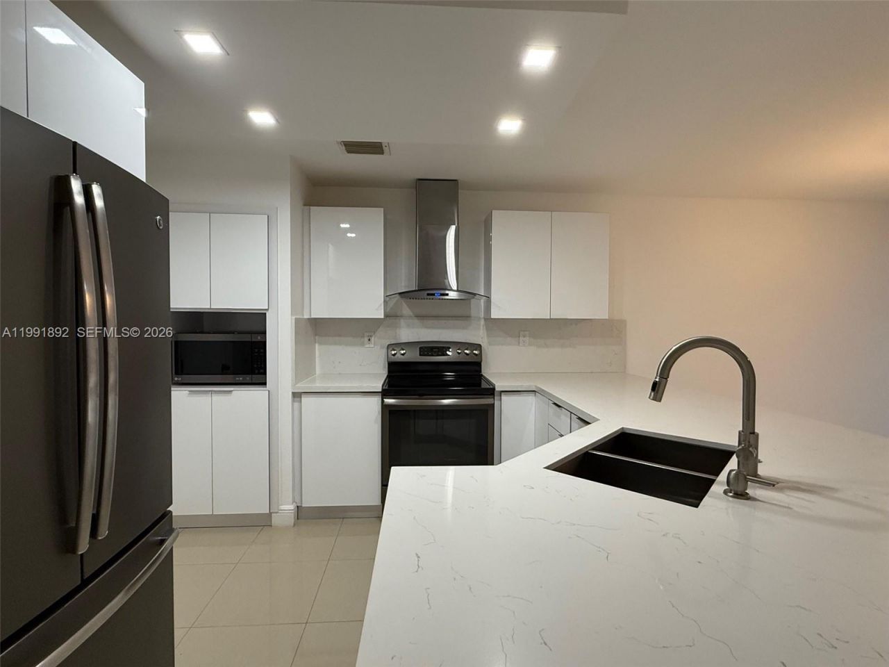 8530 W Southgate Shores Cir , Unit 1, Tamarac, FL 33321 Photo