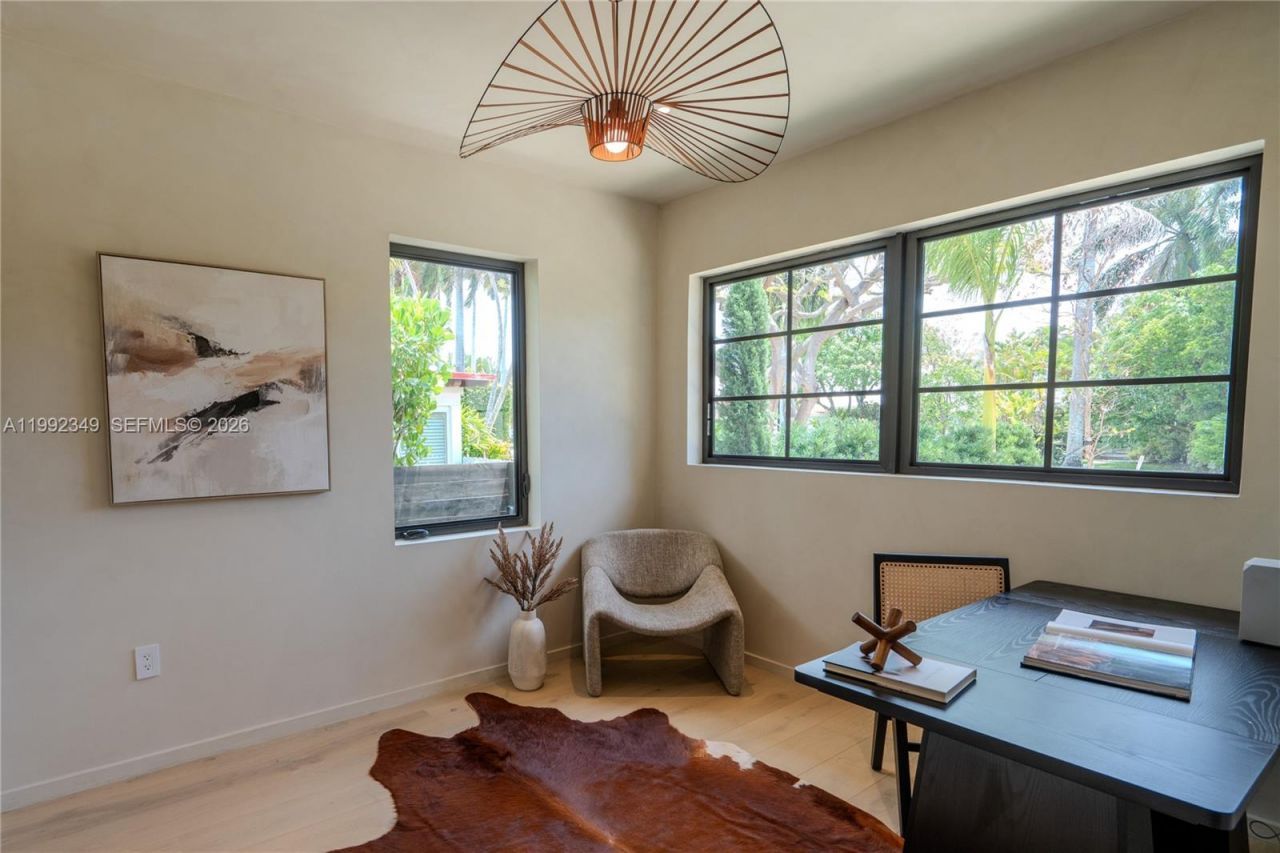 4430 Royal Palm Ave, Miami Beach, FL 33140 Photo