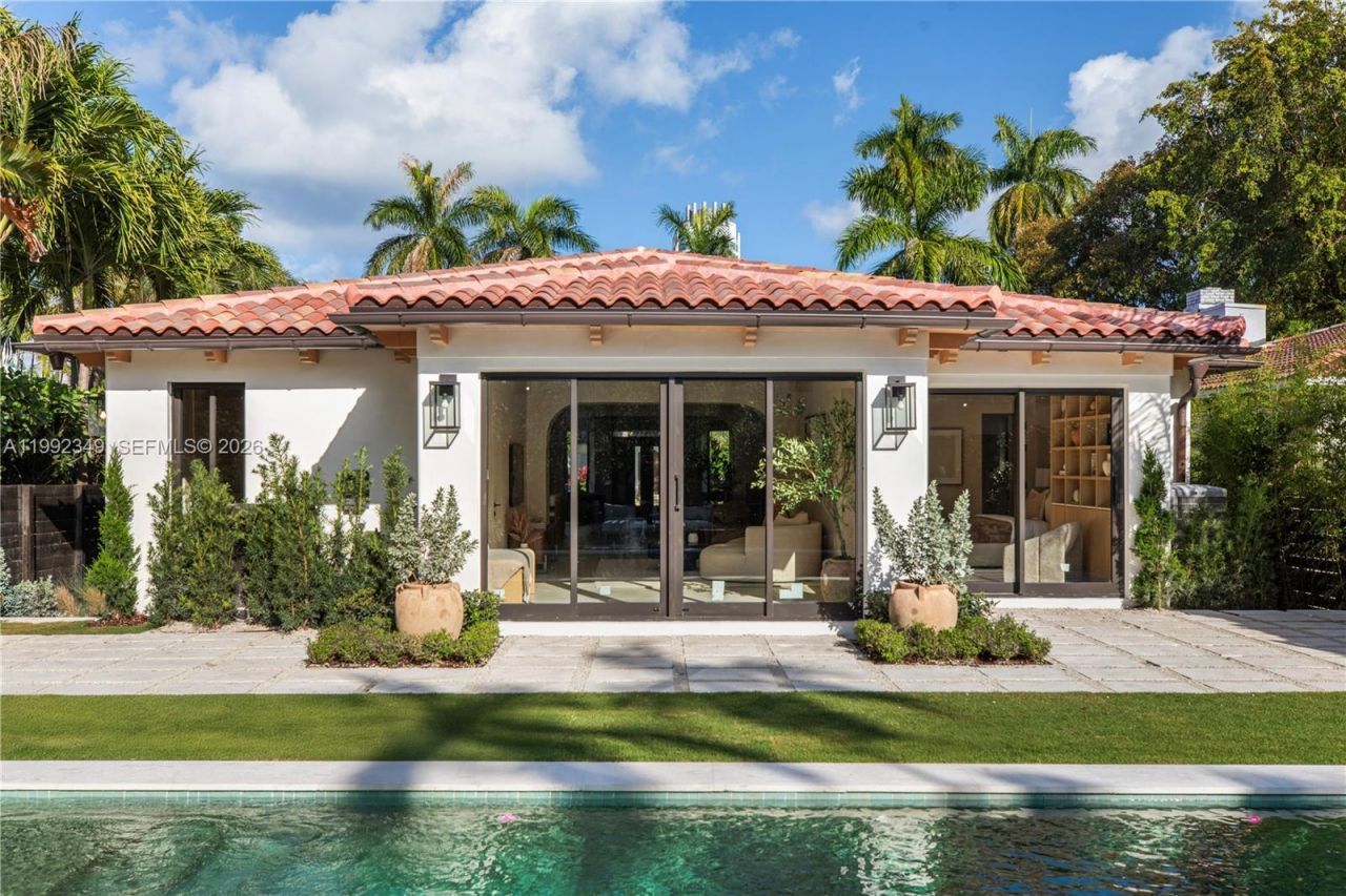 4430 Royal Palm Ave, Miami Beach, FL 33140 Photo
