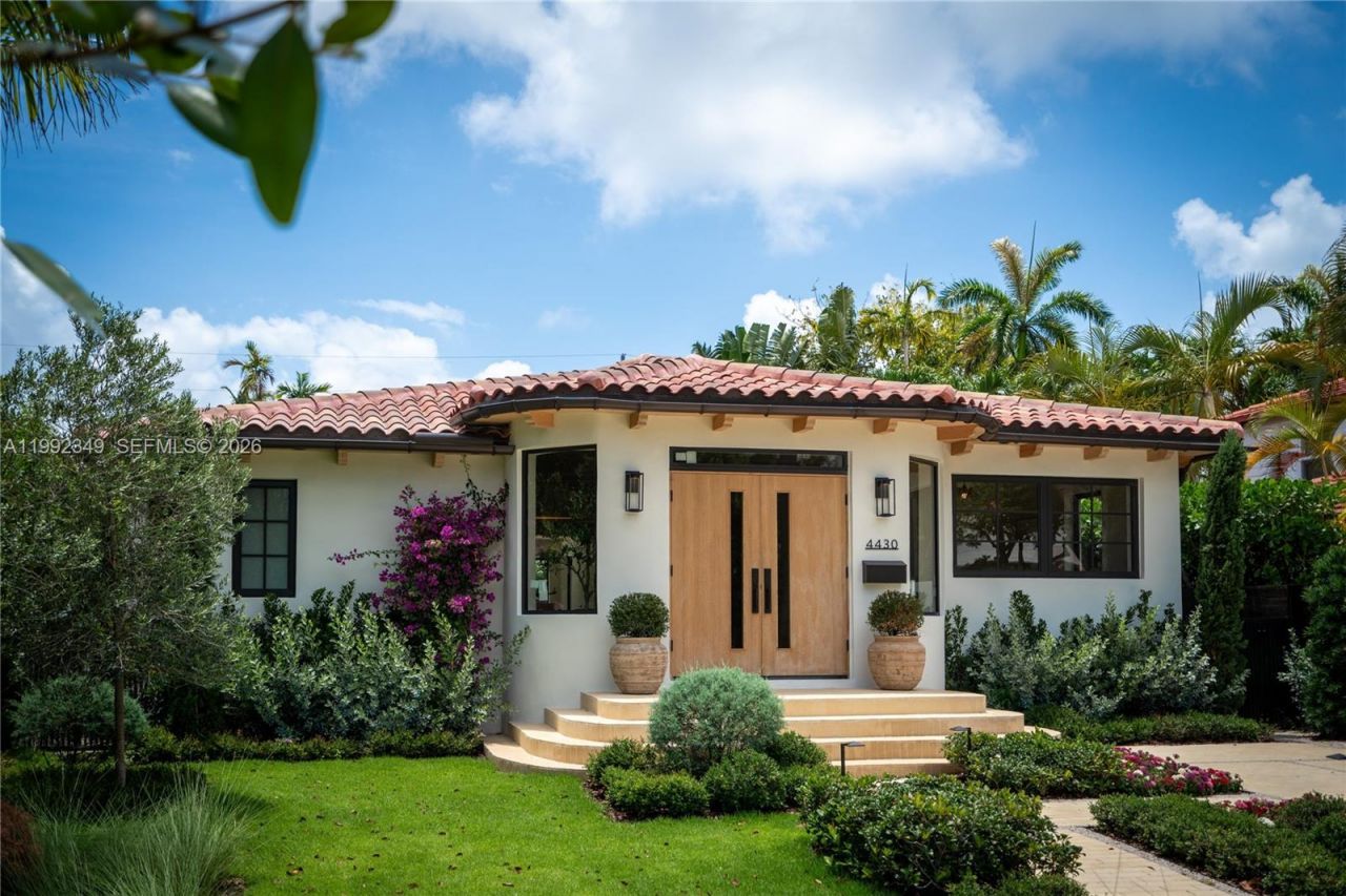 4430 Royal Palm Ave, Miami Beach, FL 33140 Photo