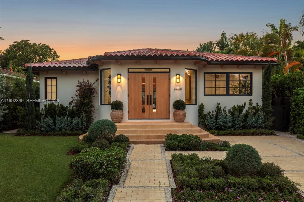 4430 Royal Palm Ave , Miami Beach, FL 33140 Photo