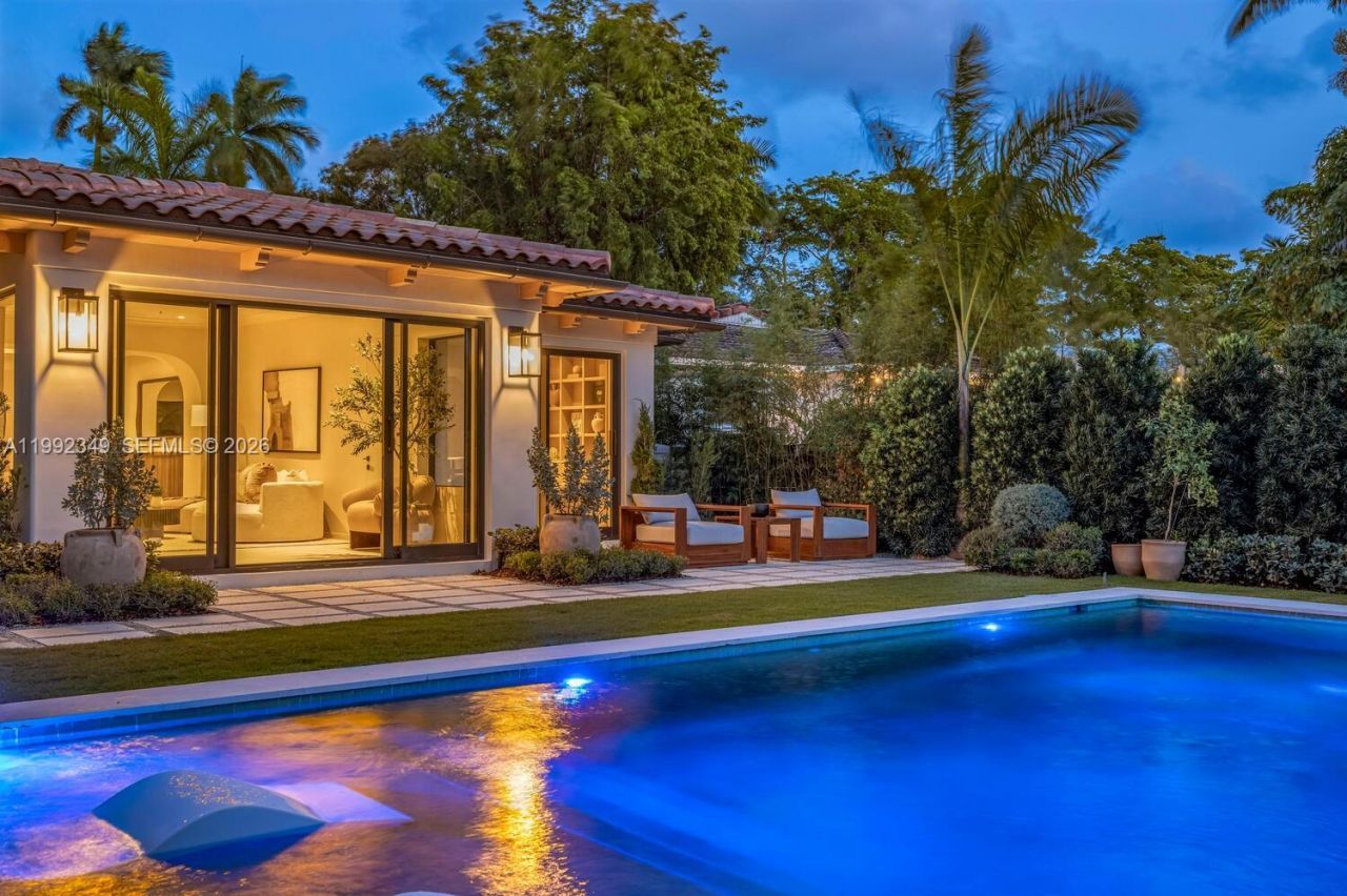 4430 Royal Palm Ave , Miami Beach, FL 33140 Photo