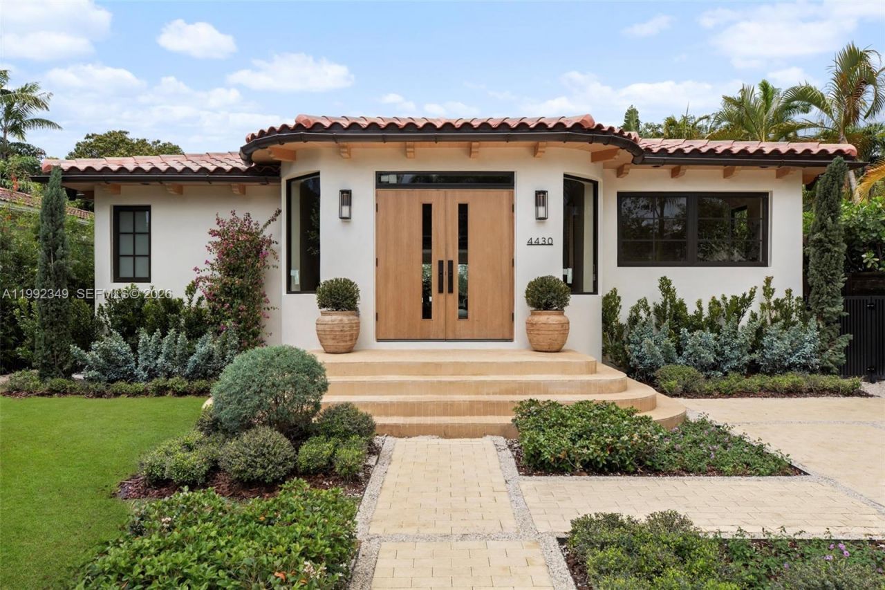 4430 Royal Palm Ave , Miami Beach, FL 33140 Photo