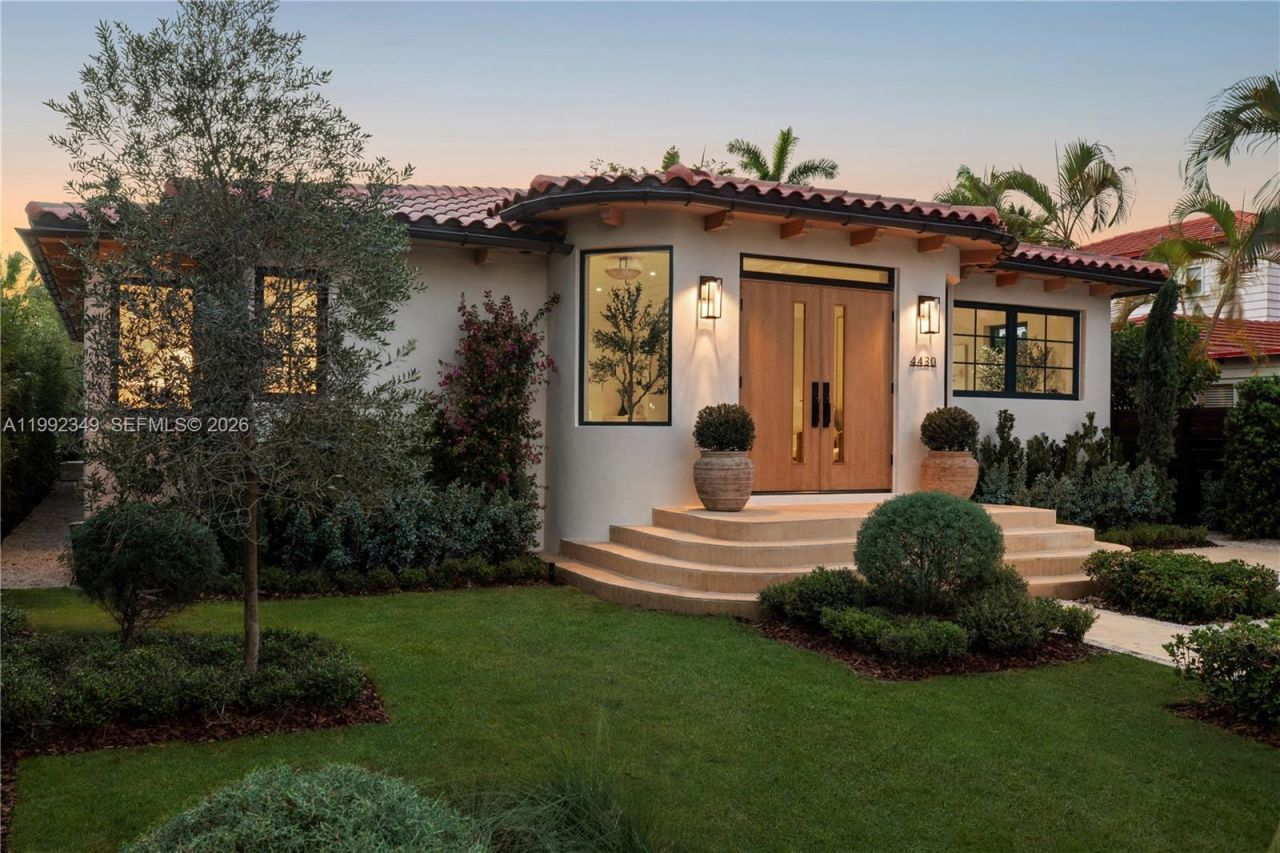 4430 Royal Palm Ave, Miami Beach, FL 33140 Photo