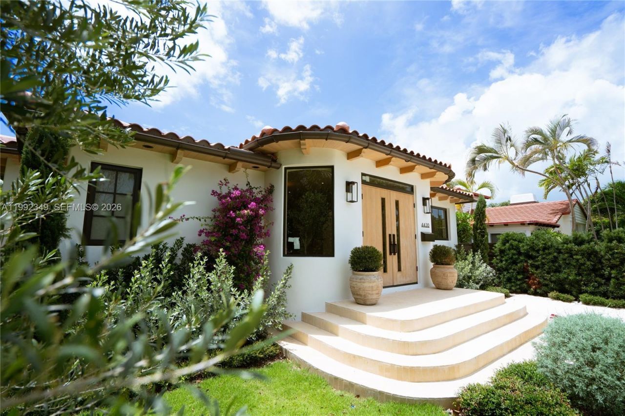 4430 Royal Palm Ave, Miami Beach, FL 33140 Photo