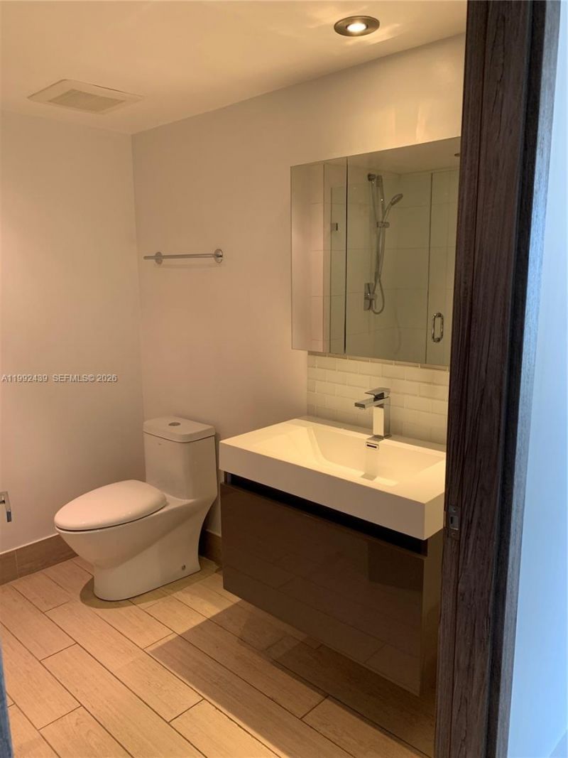 1688 West Ave, Unit 1008, Miami Beach, FL 33139 Photo
