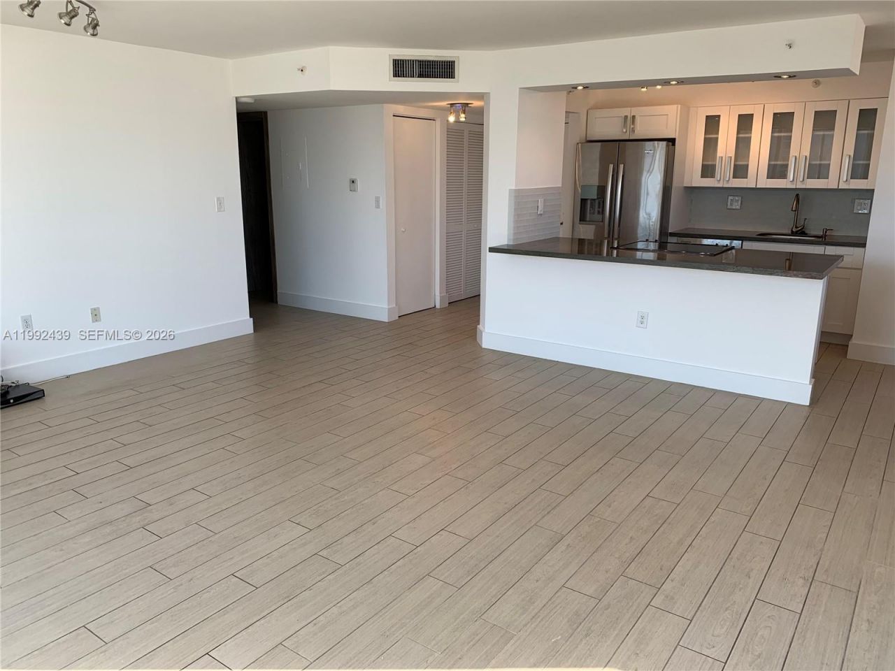 1688 West Ave, Unit 1008, Miami Beach, FL 33139 Photo