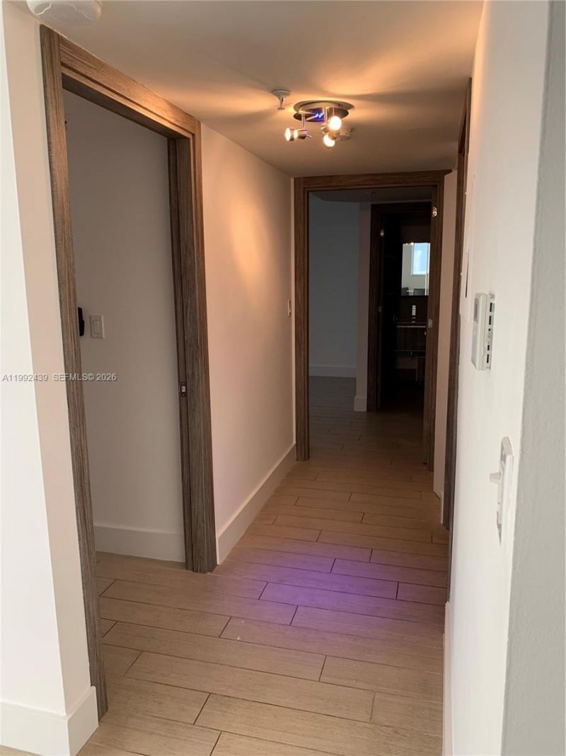1688 West Ave, Unit 1008, Miami Beach, FL 33139 Photo