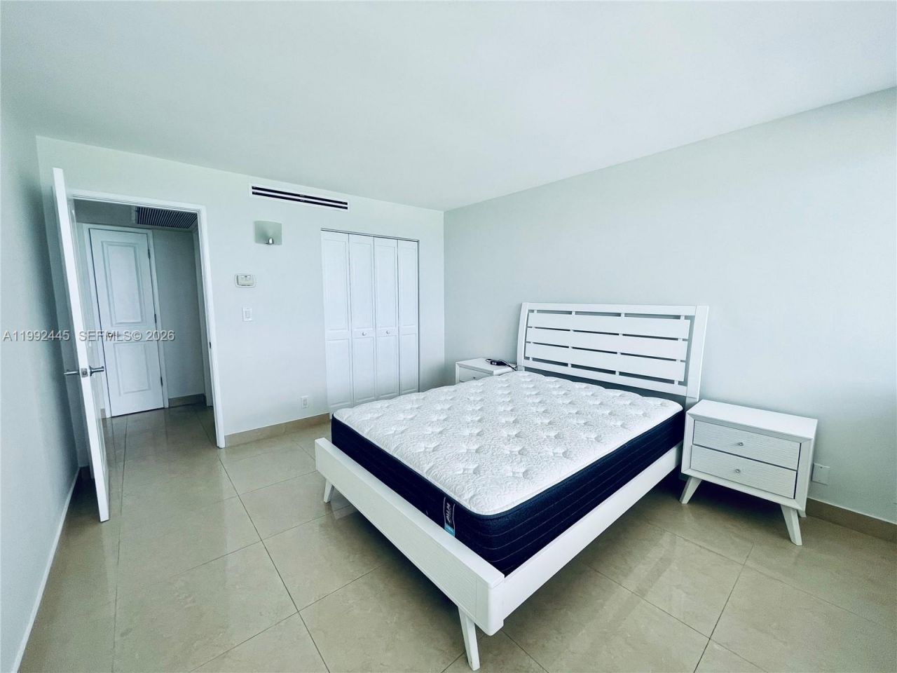 3140 S Ocean Dr , Unit 1105, Hallandale Beach, FL 33009 Photo