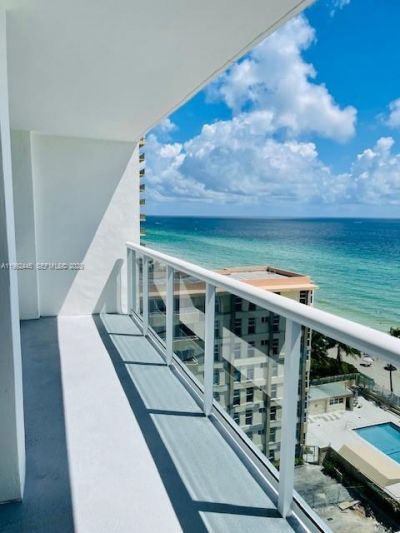 3140 S Ocean Dr , Unit 1105, Hallandale Beach, FL 33009 Photo