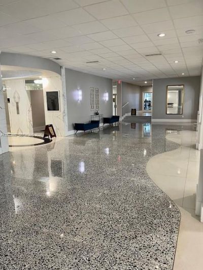 3140 S Ocean Dr , Unit 1105, Hallandale Beach, FL 33009 Photo