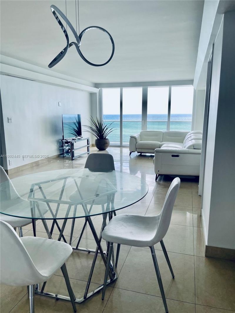 3140 S Ocean Dr , Unit 1105, Hallandale Beach, FL 33009 Photo