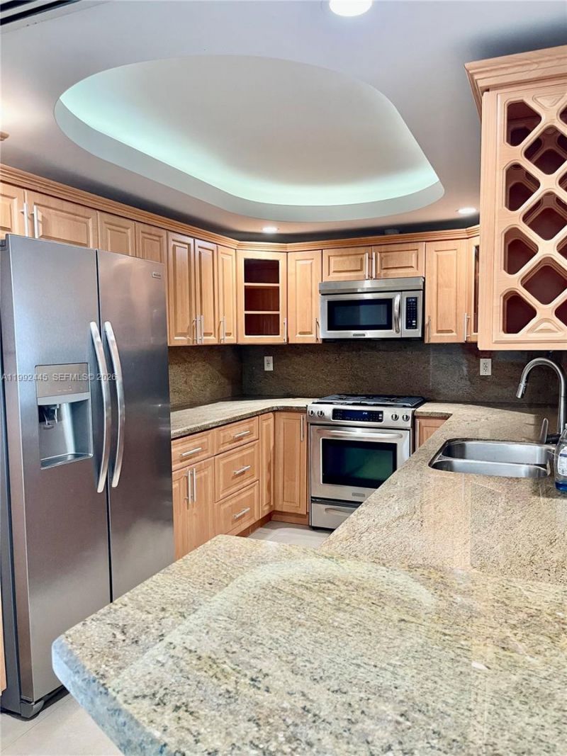 3140 S Ocean Dr , Unit 1105, Hallandale Beach, FL 33009 Photo