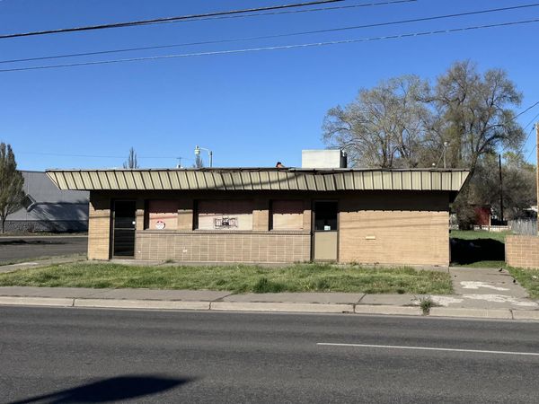 1776 Washburn Way, Klamath Falls, OR 97603