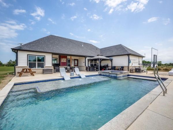 1144 Alamo Road, Montague, TX 76251