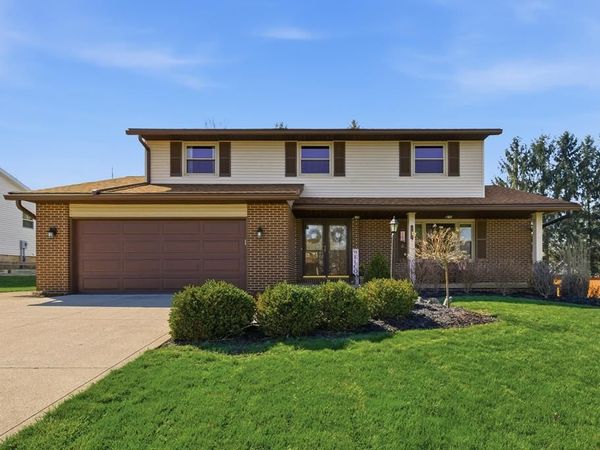 633 Princeton Ct, Mansfield, OH 44904