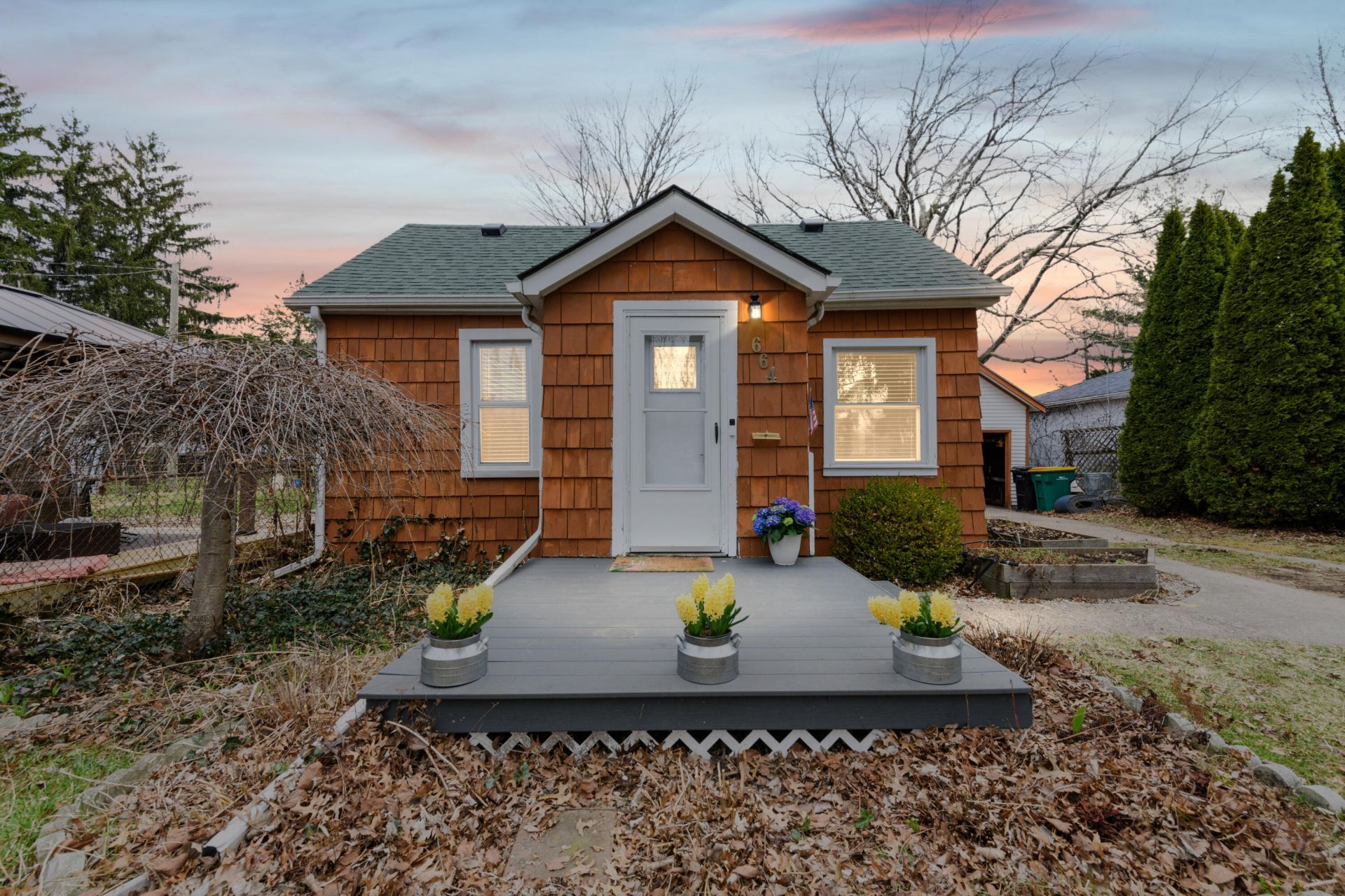 664 Riverbank Street, Wyandotte, MI 48192 Main Photo