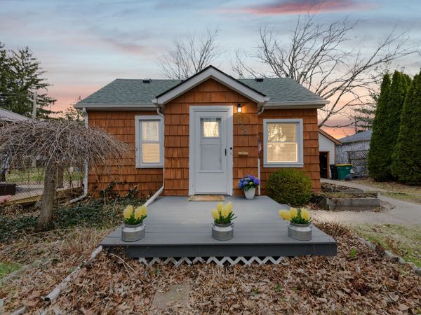 664 Riverbank Street, Wyandotte, MI 48192