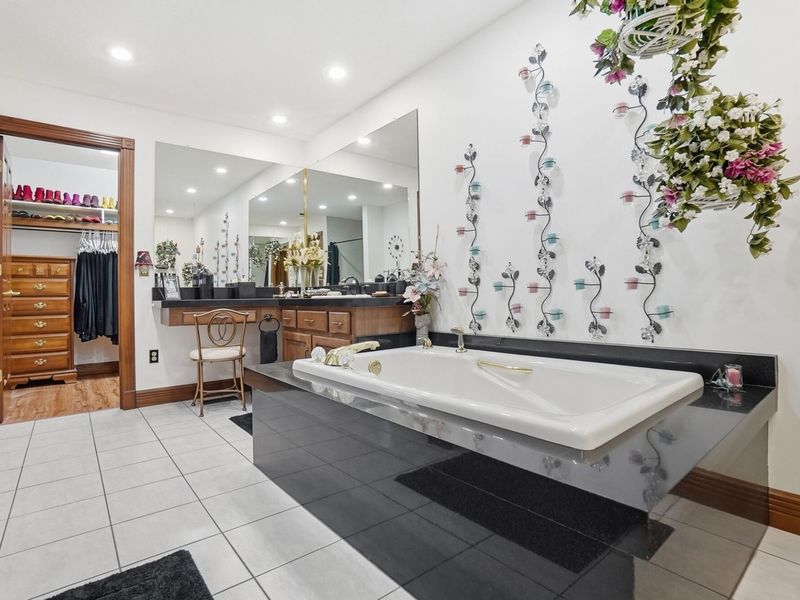 610 Stonecress Drive, Tipp City, OH 45371 Photo 21