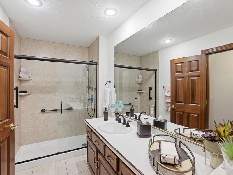 610 Stonecress Drive, Tipp City, OH 45371 Photo 29