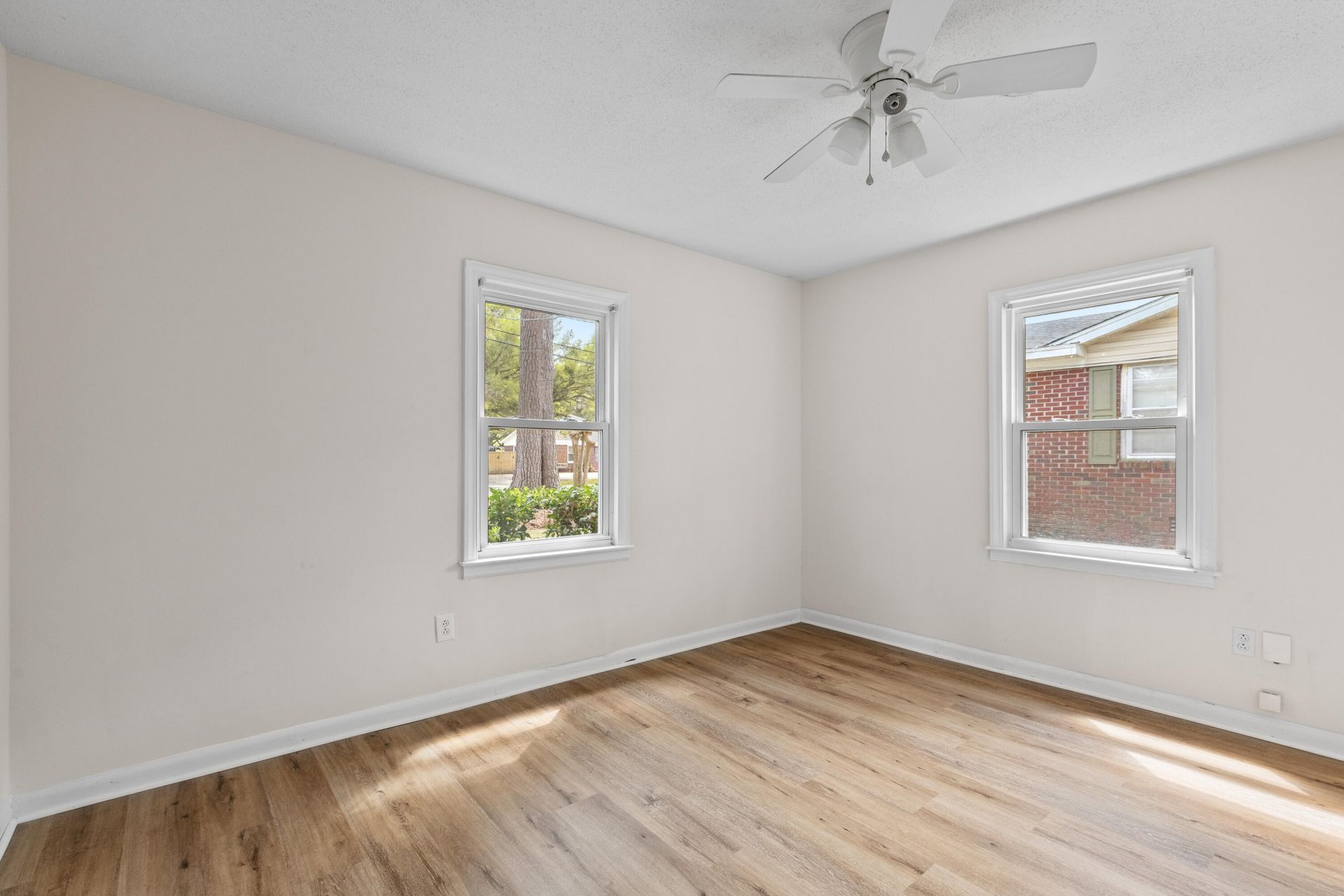 125 Matheny Drive Photo 13