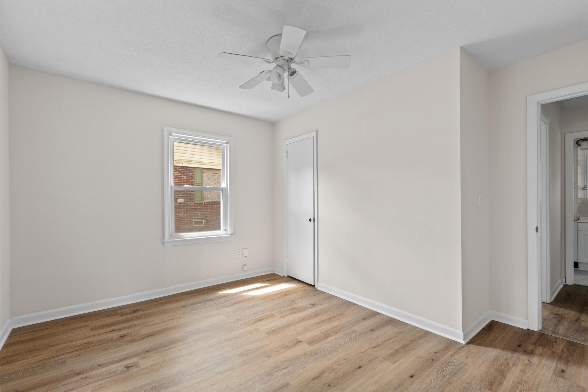 125 Matheny Drive Photo 14