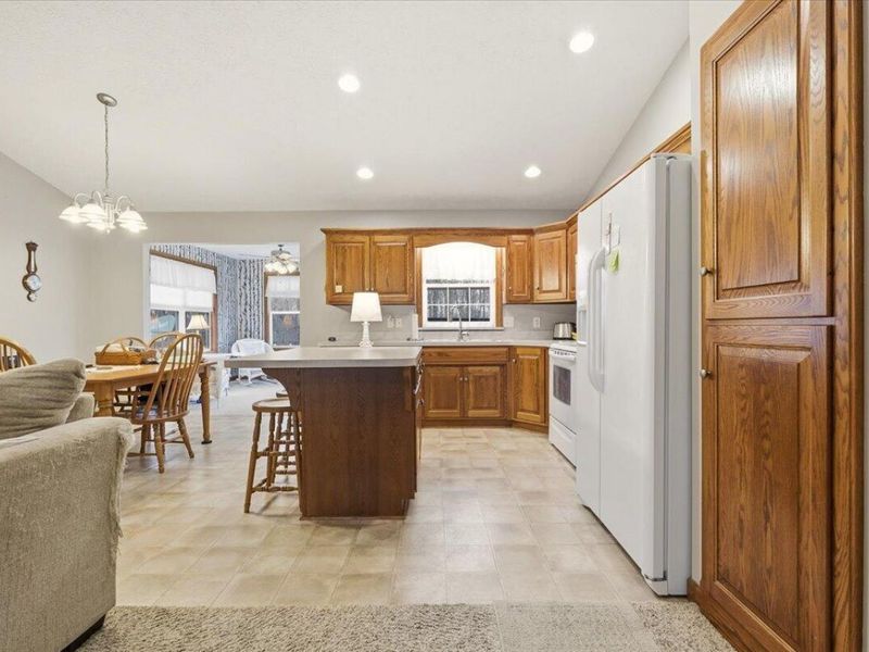 116 Struble Circle , Fredericktown, OH 43019 Photo 10