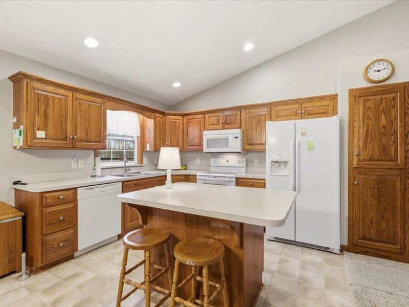 116 Struble Circle , Fredericktown, OH 43019 Photo 12