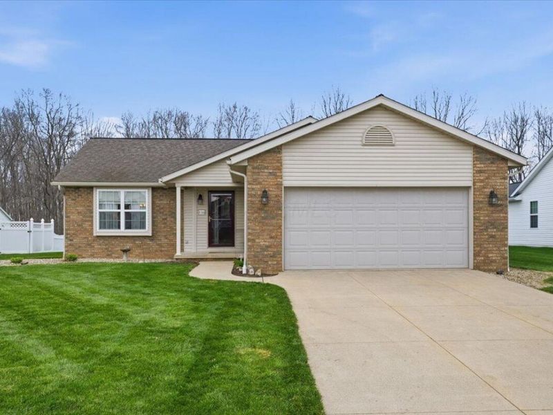 116 Struble Circle , Fredericktown, OH 43019 Photo 2