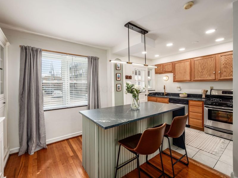 1691 Northwest Boulevard, Columbus, OH 43212 Photo 10