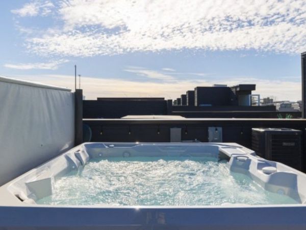 1406 Napoleon St , Nashville, TN 37207